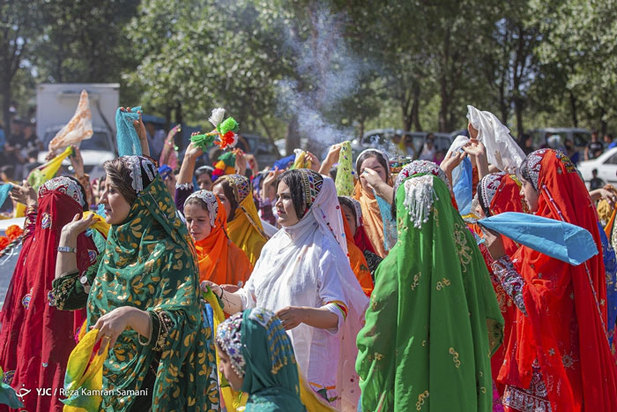 جشنواره هزار رنگ در عروسی عشایر بازفت